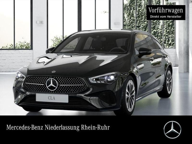 Gebraucht Mercedes CLA180 Shooting Brake Progressive 136 PS (100 kW) 2025 Schwarz Kombi