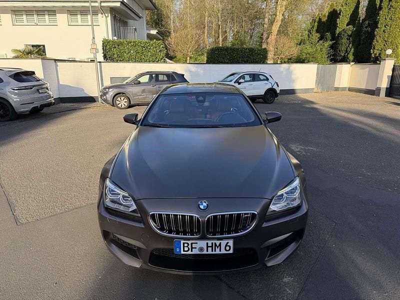 Braun Gebraucht 2015 BMW M6 Competition Edition Coupé | 42.000 € (Teuer) - Bild 1/4