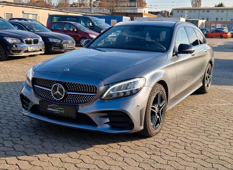 Grau Gebraucht 2019 Mercedes C220 AMG line Kombi | 19.000 € (Fairer Preis) - Bild 1/4