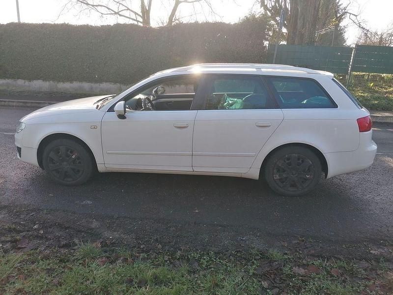 Gebraucht Seat Exeo Style 120 PS (88 kW) 2011 Weiß Kombi