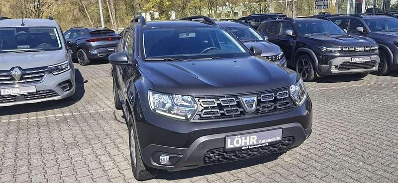 Gebraucht Dacia Duster Comfort 131 PS (96 kW) 2019 Perlmuttschwarz SUV