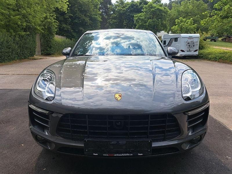 Grau Gebraucht 2015 Porsche Macan S SUV | 24.700 € (Guter Preis) - Bild 1/4