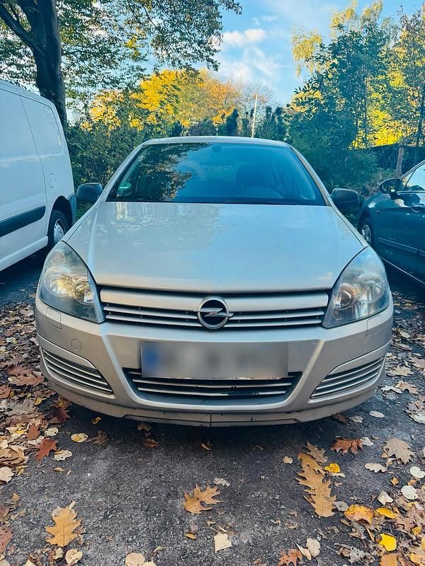 Beige Gebraucht 2005 Opel Astra Kleinwagen | 1.790 € (Fairer Preis) - Bild 1/4