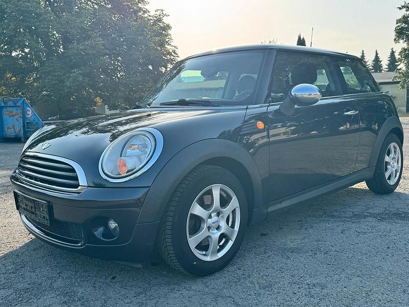 Schwarz Gebraucht 2008 Mini Cooper Coupé Coupé | 5.499 € (Fairer Preis) - Bild 1/4