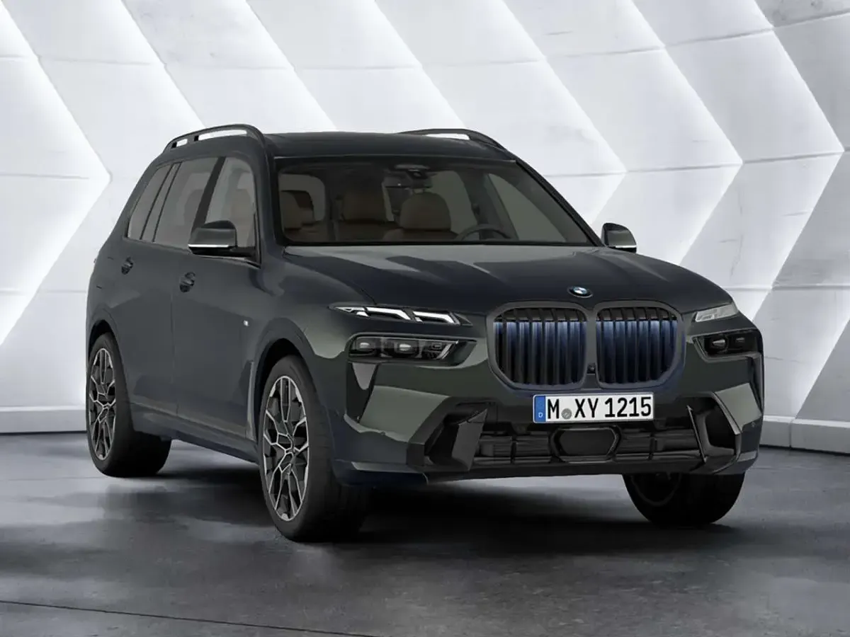 Neu BMW X7 M Sport 352 PS (258 kW) 2026 Grau SUV