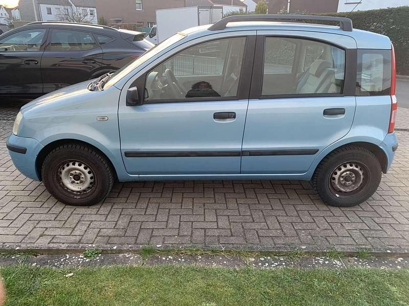 Gebraucht Fiat Panda 69 PS (50 kW) 2005 Blau Kleinwagen