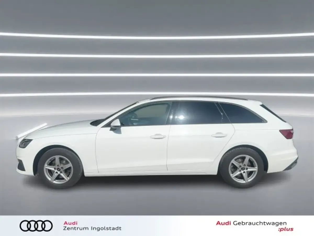 Gebraucht Audi A4 Comfort 150 PS (110 kW) 2023 Ibisweiß Kombi