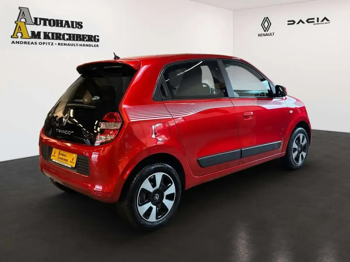 Gebraucht Renault Twingo Dynamique 71 PS (52 kW) 2014 Dezir rot Kleinwagen