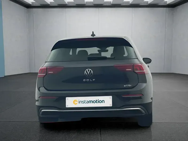 Gebraucht VW Golf VIII 150 PS (110 kW) 2025 Schwarz Kleinwagen