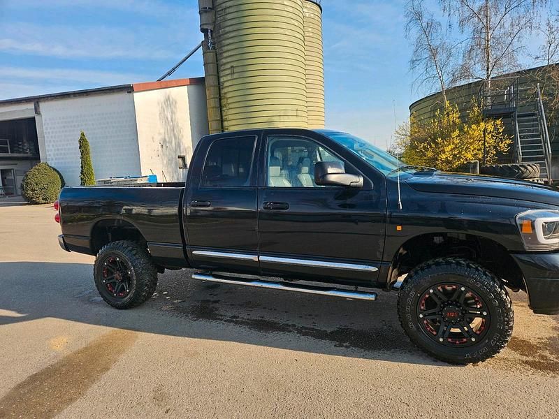 Gebraucht Dodge Ram 355 PS (261 kW) 2009 Schwarz Pickup