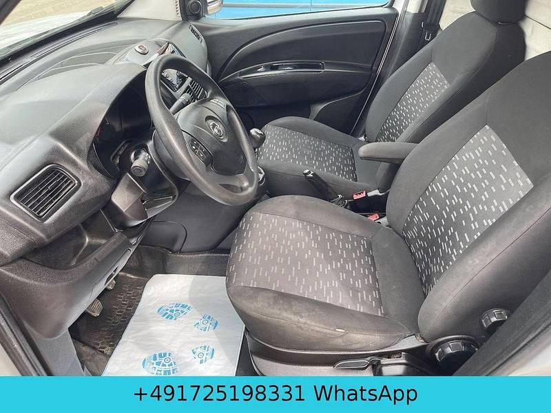 Second-hand Opel Combo 105 CP (77 kW) 2018 Monovolum