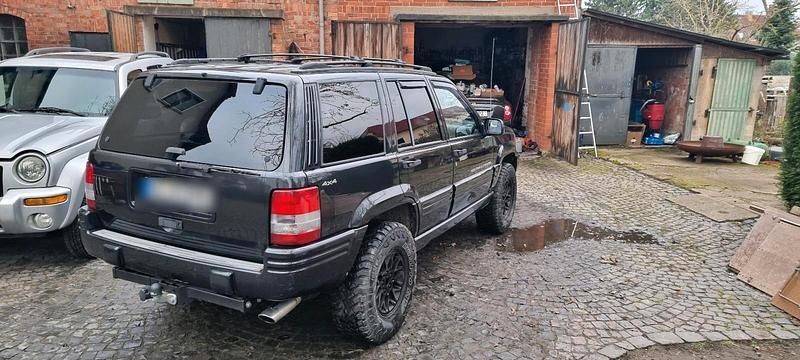 Gebraucht Jeep Grand Cherokee 241 PS (177 kW) 1998 Schwarz SUV