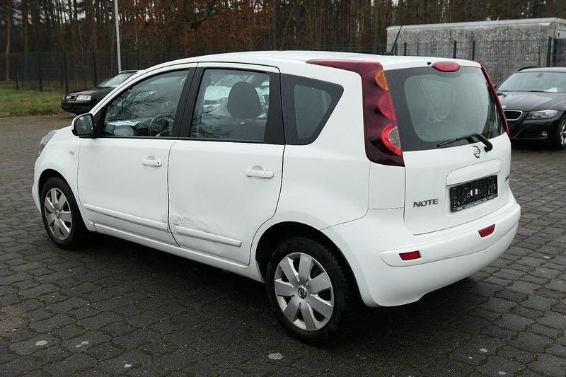 Gebraucht Nissan Note Acenta 88 PS (64 kW) 2009 Weiß Kleinwagen