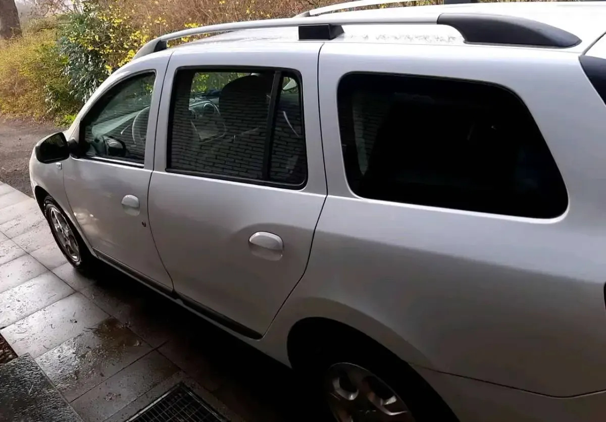 Gebraucht Dacia Logan MCV Lauréate 90 PS (66 kW) 2014 Weiß Kombi