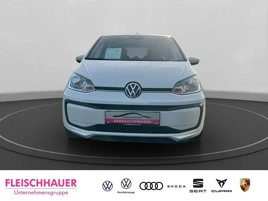 Second-hand VW up! Move 65 CP (47 kW) 2022 Alb Hatchback