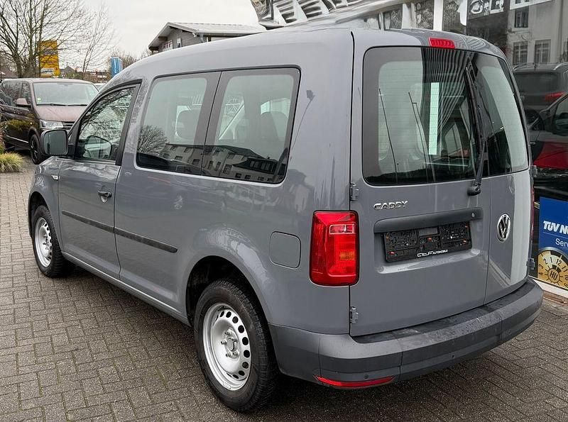 Gebraucht VW Caddy 102 PS (75 kW) 2019 Grau Van / Kleinbus