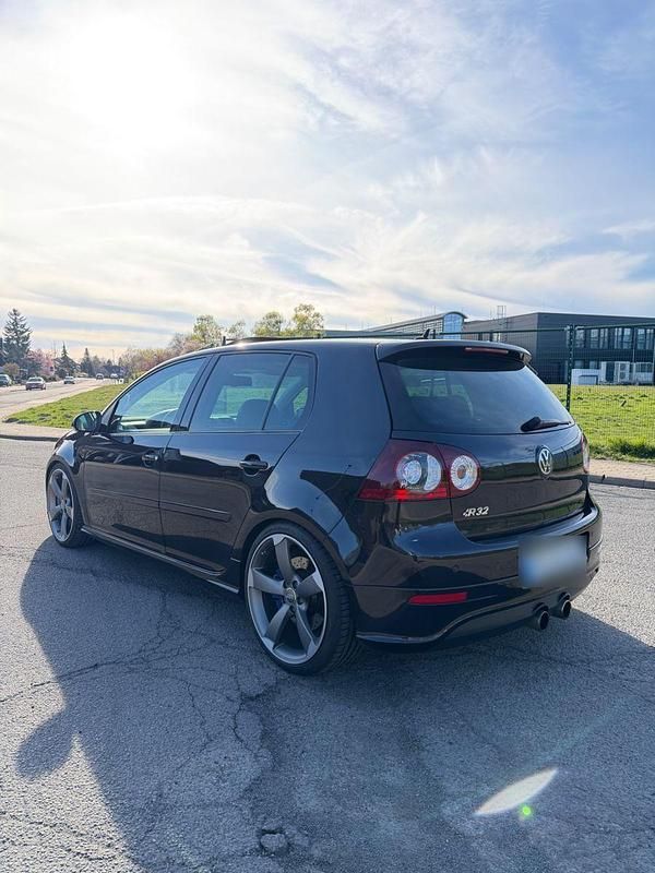 Gebraucht VW Golf V R 250 PS (183 kW) 2007 Schwarz Limousine