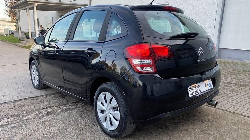 Gebraucht Citroën C3 Tendance 95 PS (69 kW) 2017 Schwarz Limousine