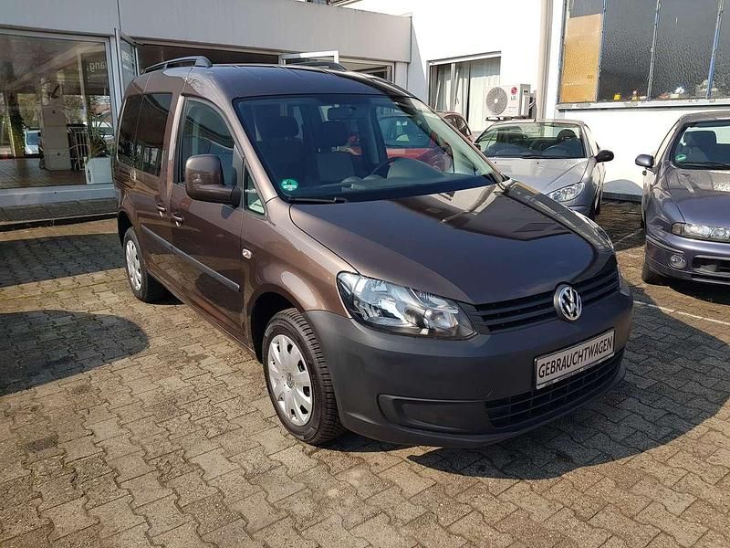Gebraucht VW Caddy Trendline 86 PS (63 kW) 2013 Toffeebraun metallic Van / Kleinbus