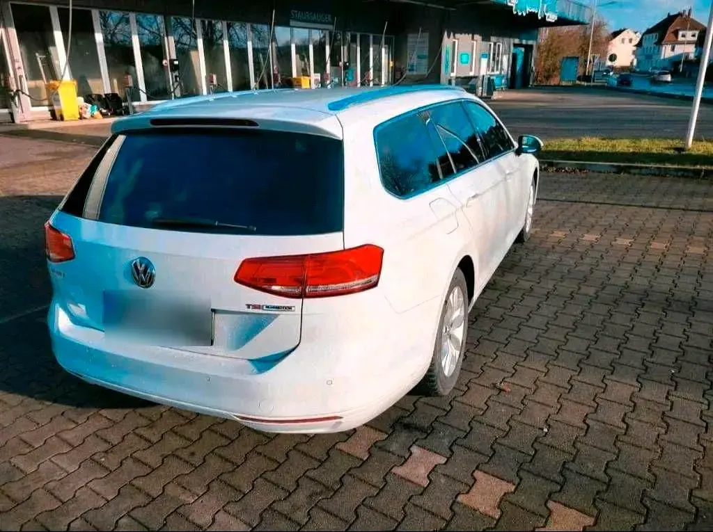 Second-hand VW Passat 150 CP (110 kW) 2015 Alb Break