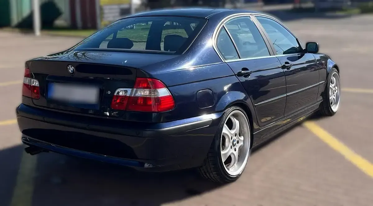 Gebraucht BMW 325 Performance 192 PS (141 kW) 2003 Blau Limousine