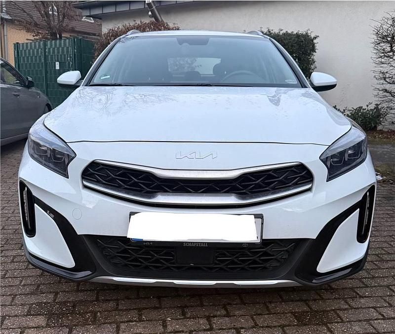 Gebraucht Kia XCeed 120 PS (88 kW) 2023 Weiß SUV