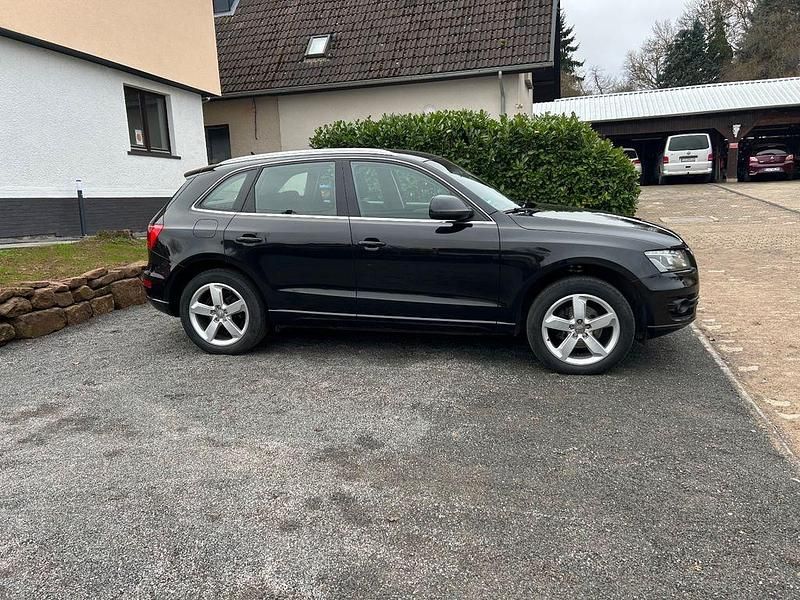 Gebraucht Audi Q5 170 PS (125 kW) 2010 Schwarz SUV