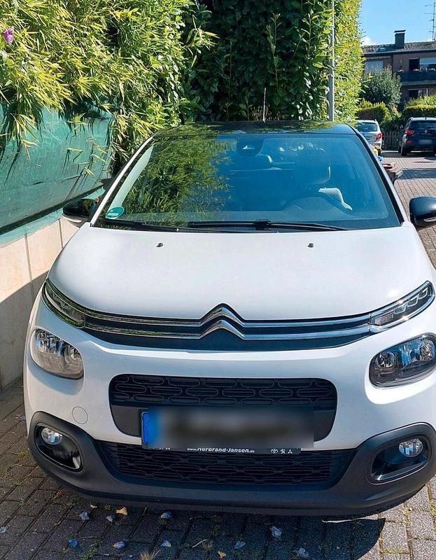 Gebraucht Citroën C3 82 PS (60 kW) 2019 Weiß Kleinwagen