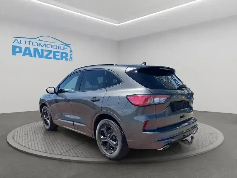 Gebraucht Ford Kuga ST 224 PS (164 kW) 2022 Grau SUV