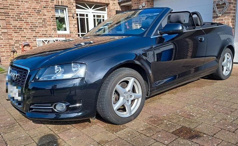 Gebraucht Audi A3 Cabriolet 105 PS (77 kW) 2011 Schwarz Cabrio