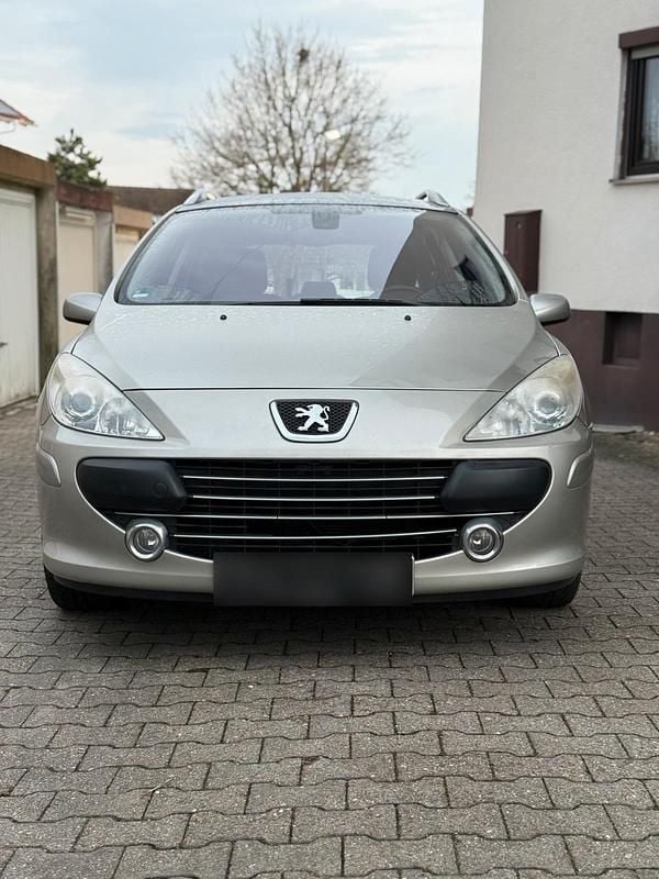 Gebraucht Peugeot 307 109 PS (80 kW) 2008 Kombi