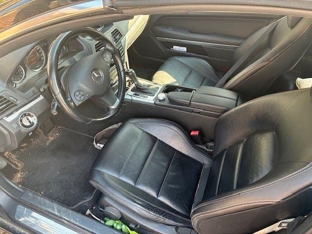 Gebraucht Mercedes E250 204 PS (150 kW) 2011 Schwarz Cabrio