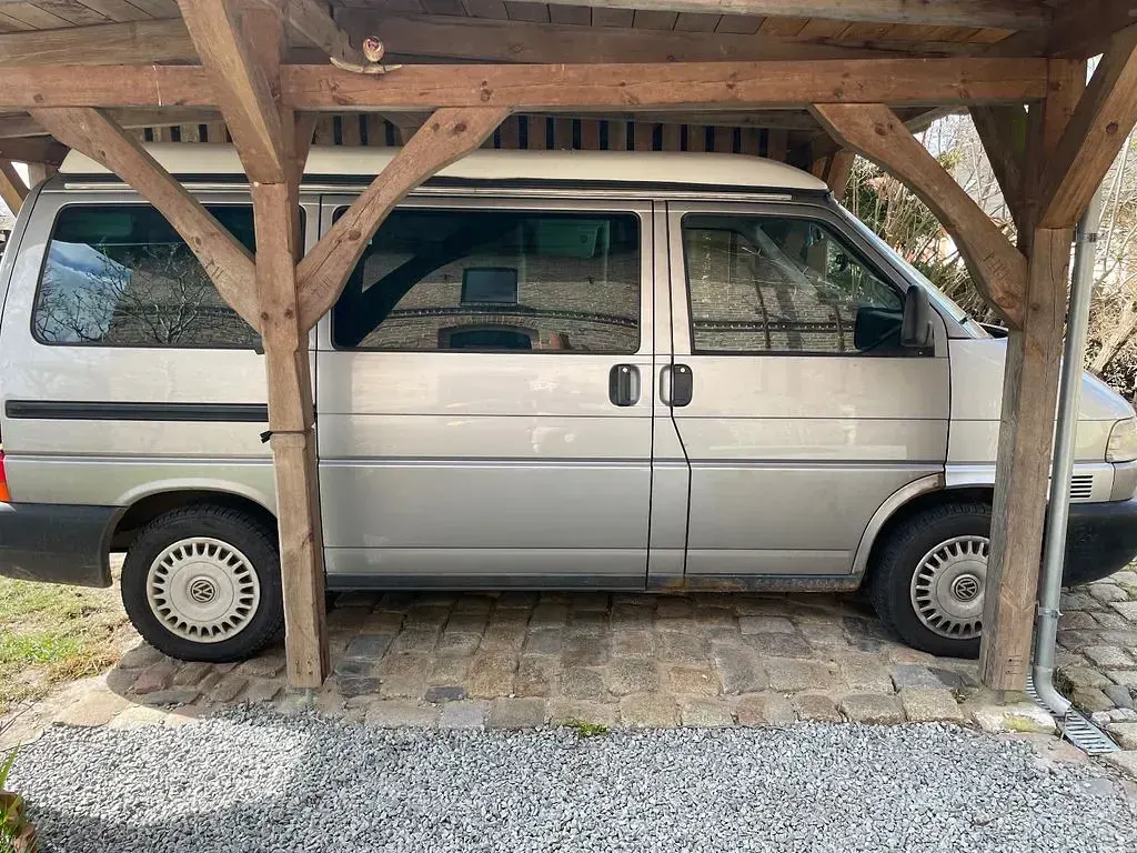 Gebraucht VW T4 102 PS (75 kW) 1999 Grau Van