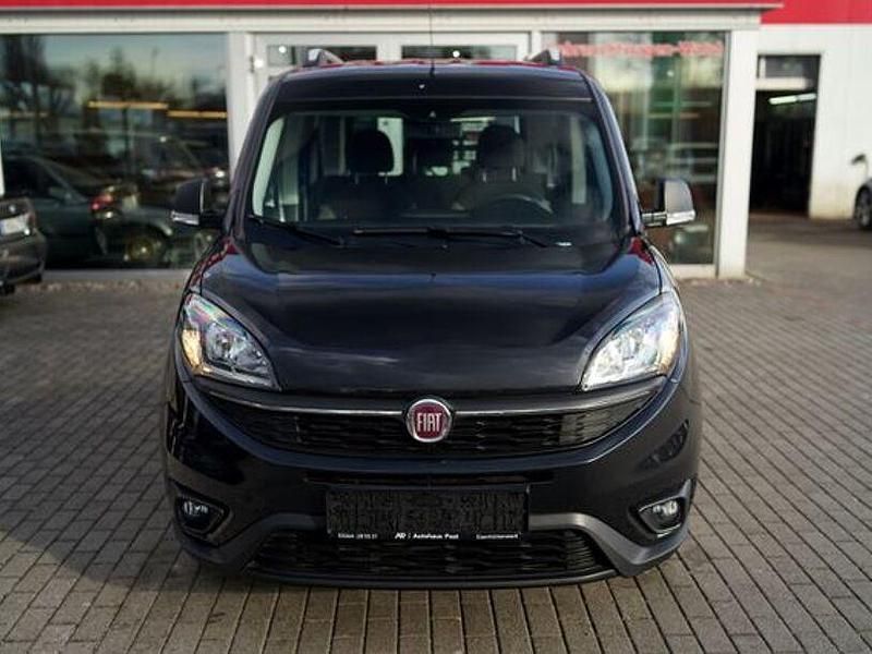 Gebraucht Fiat Doblò 95 PS (69 kW) 2018 Nero Van / Kleinbus
