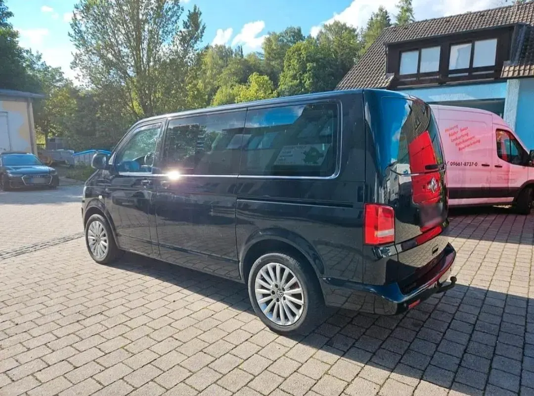 Gebraucht VW Caravelle 140 PS (102 kW) 2010 Schwarz Van