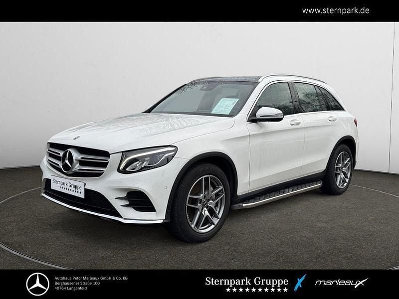 Polarweiß Gebraucht 2017 Mercedes GLC300 AMG SUV | 31.440 € (Superpreis) - Bild 1/4