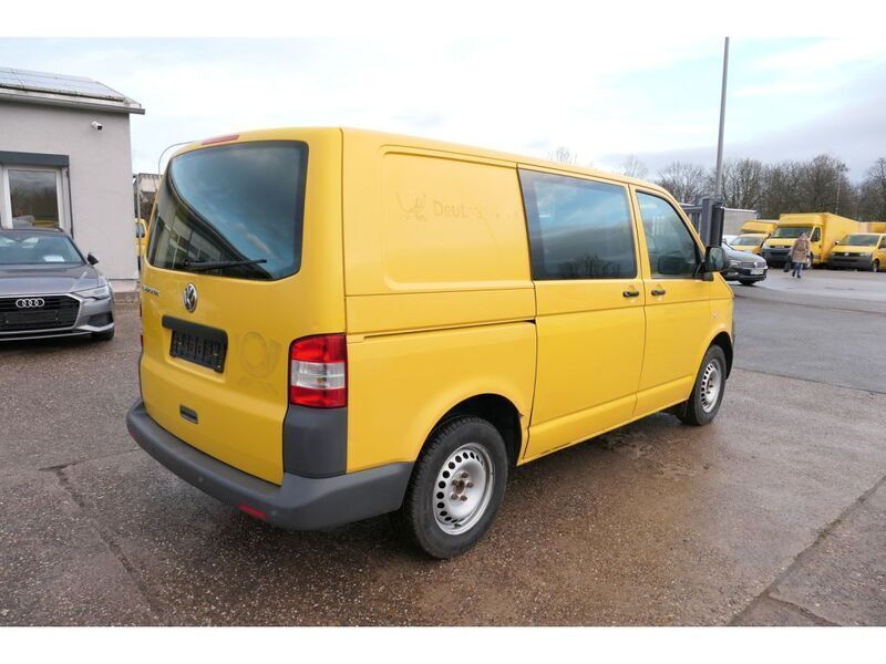 Gebraucht VW T5 84 PS (61 kW) 2010 Ginstergelb r1032 Van