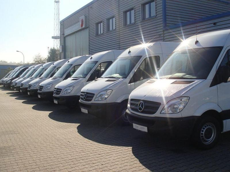 Gebraucht Mercedes Sprinter 170 PS (125 kW) 2024 Weiss Van