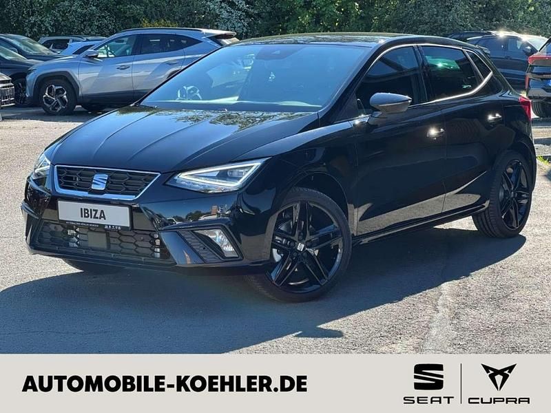 Mitternachtsschwarz Gebraucht 2025 Seat Ibiza Black Edition Limousine | 27.600 € (Teuer) - Bild 1/4