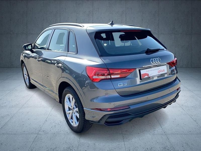 Gebraucht Audi Q3 S-Line 150 PS (110 kW) 2025 Daytonagrau perleffekt SUV
