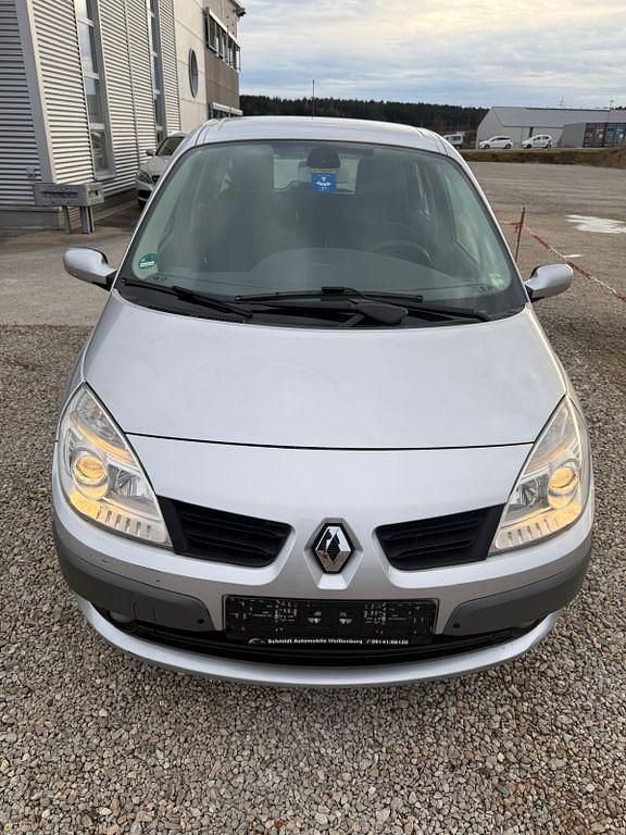 Gebraucht Renault Scénic II 111 PS (81 kW) 2007 Silber Van / Kleinbus