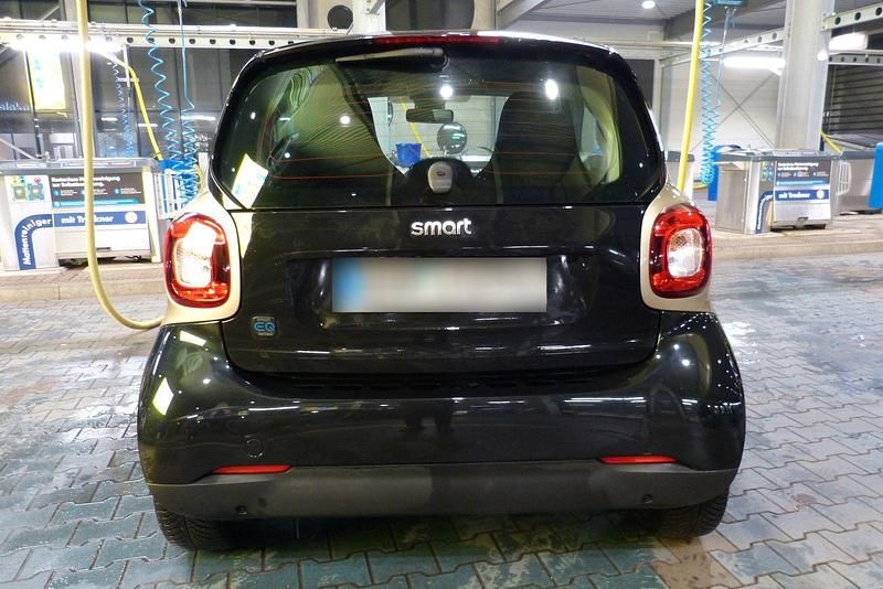 Usata Smart ForTwo Coupé 60 kW (82 CV) 2022 Nero Coupé