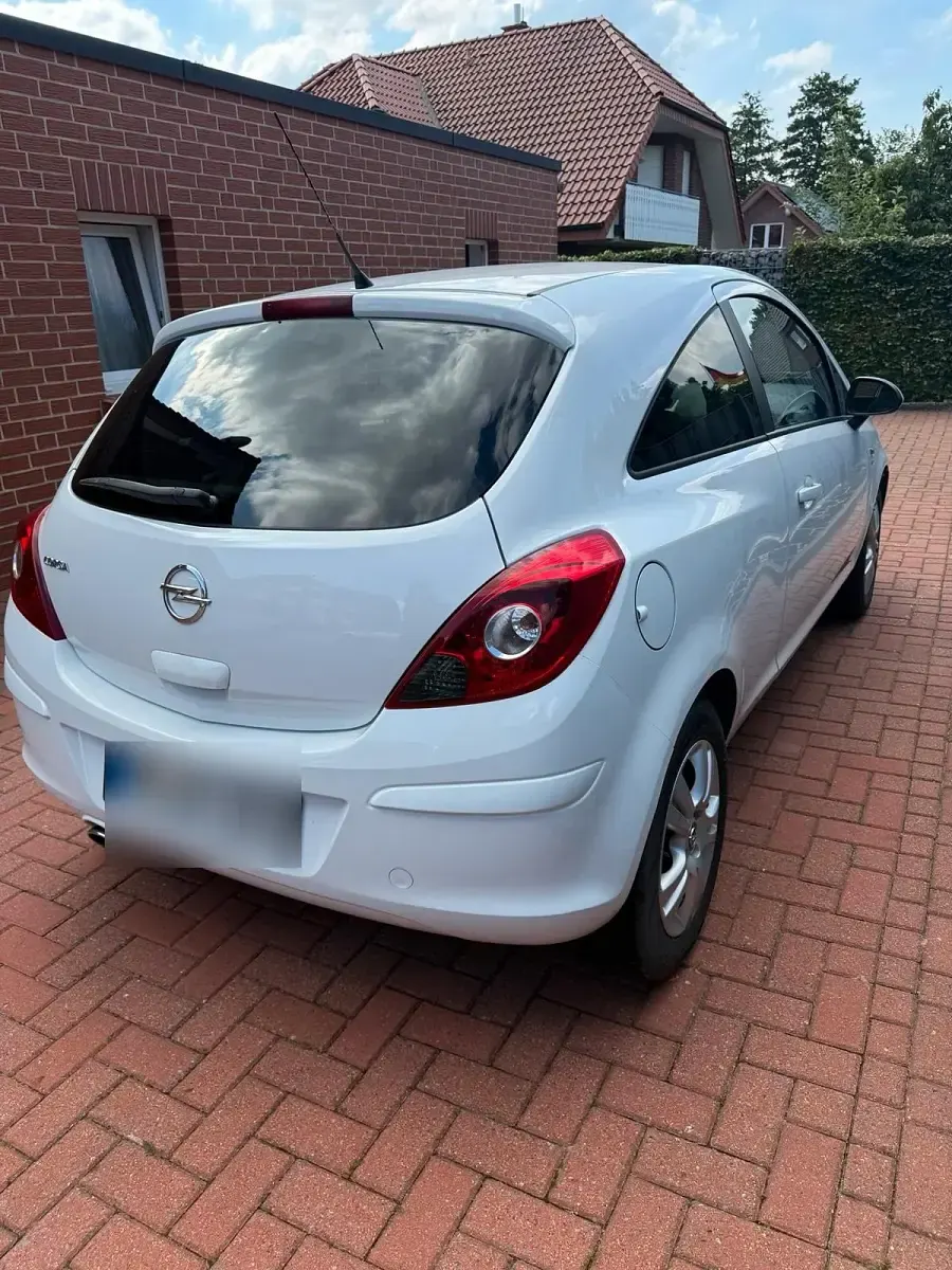 Gebraucht Opel Corsa 87 PS (63 kW) 2011 Kleinwagen