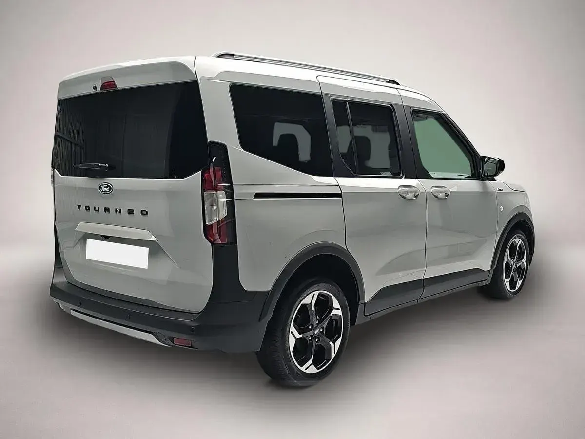 Neu Ford Tourneo Courier Active 125 PS (91 kW) 2026 Manufacturer Van / Kleinbus