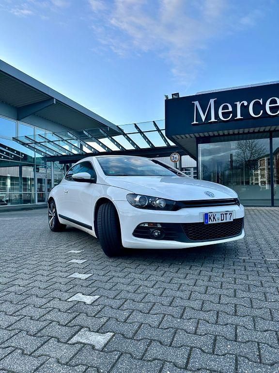 Gebraucht VW Scirocco Team 170 PS (125 kW) 2010 Weiß Coupé