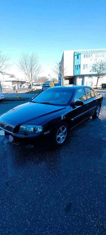 Second-hand Volvo S80 196 CP (144 kW) 2002 Negru Berlinǎ