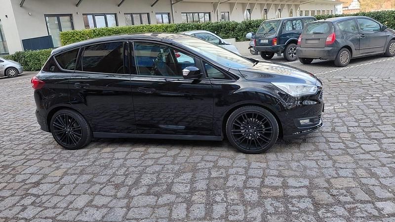 Gebraucht Ford C-MAX 125 PS (91 kW) 2017 Schwarz Van / Kleinbus