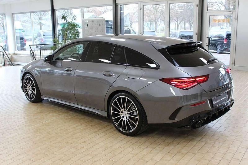 Gebraucht Mercedes CLA35 AMG AMG 306 PS (225 kW) 2023 Mountaingrau  met. Kombi