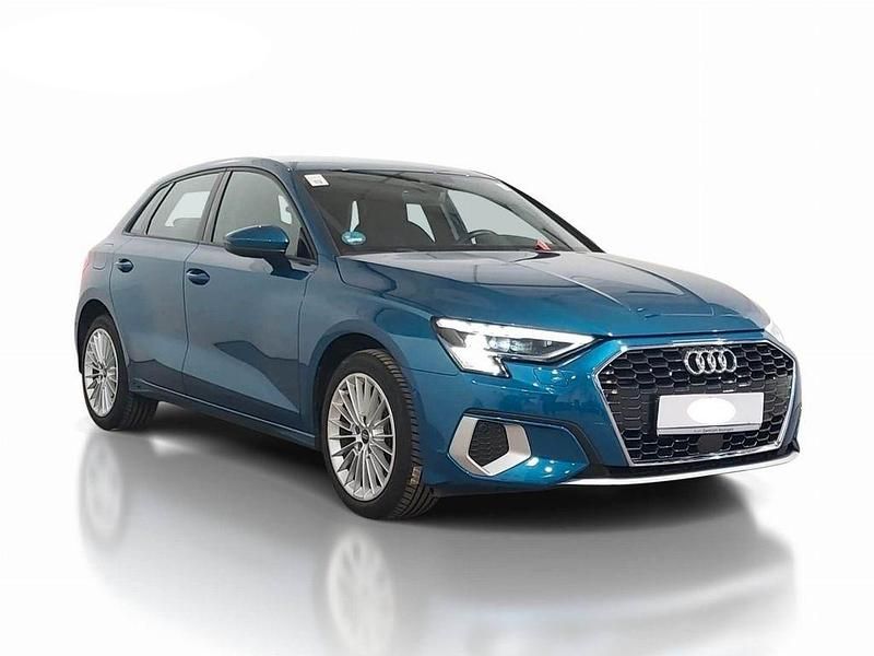 Gebraucht Audi A3 Sport 204 PS (150 kW) 2023 Blau Limousine