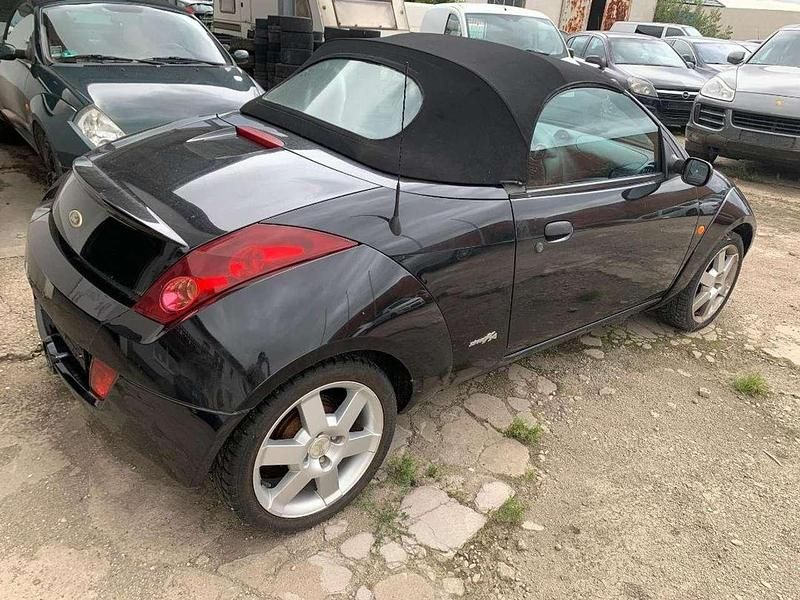 Gebraucht Ford StreetKa 95 PS (69 kW) 2004 Neroschwarz Cabrio